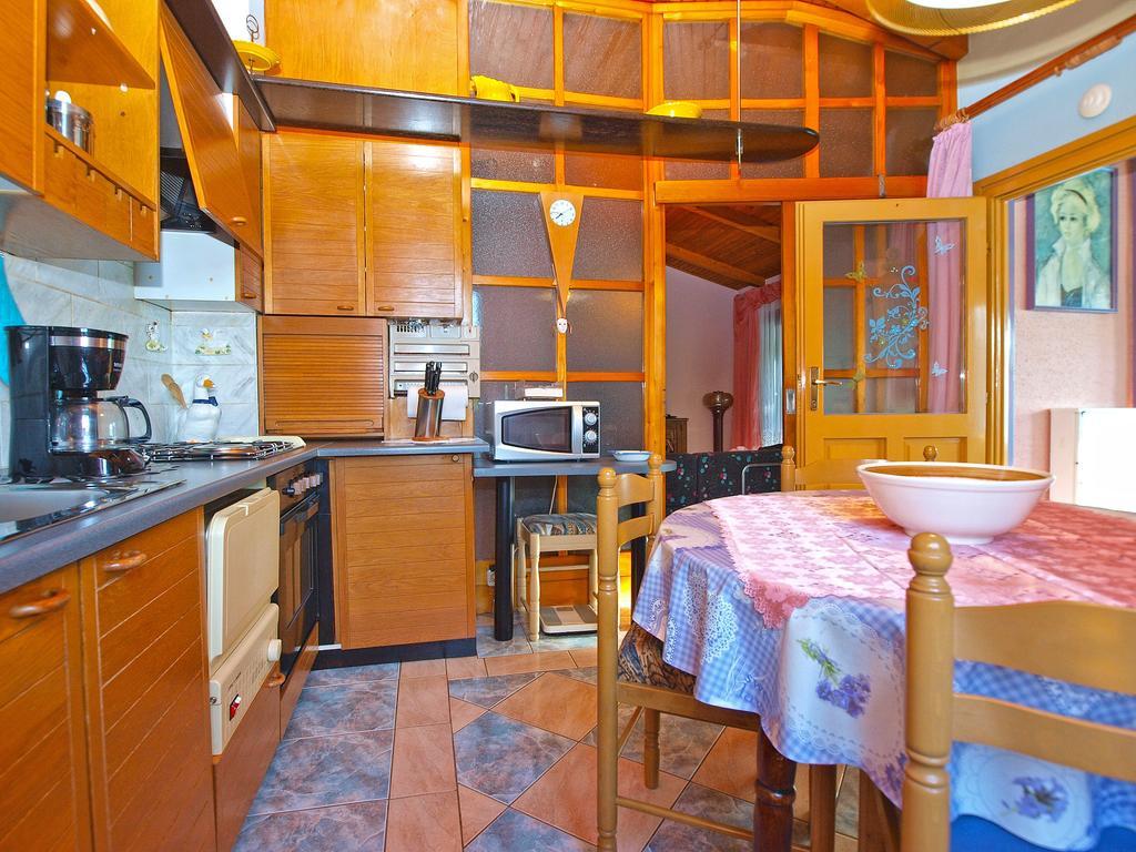 House Silvana 1461 Pula Extérieur photo